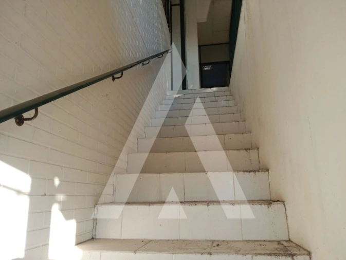 Armazém para Venda em Escapães Foto 27