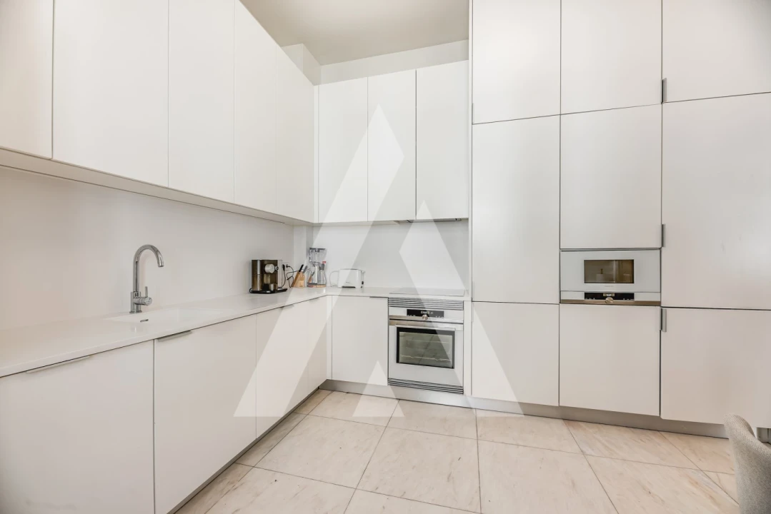 Apartamento T1 para Venda em Santa Maria Maior Foto 3