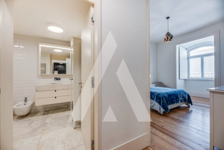 Apartamento T1 para Venda em Santa Maria Maior Foto 6