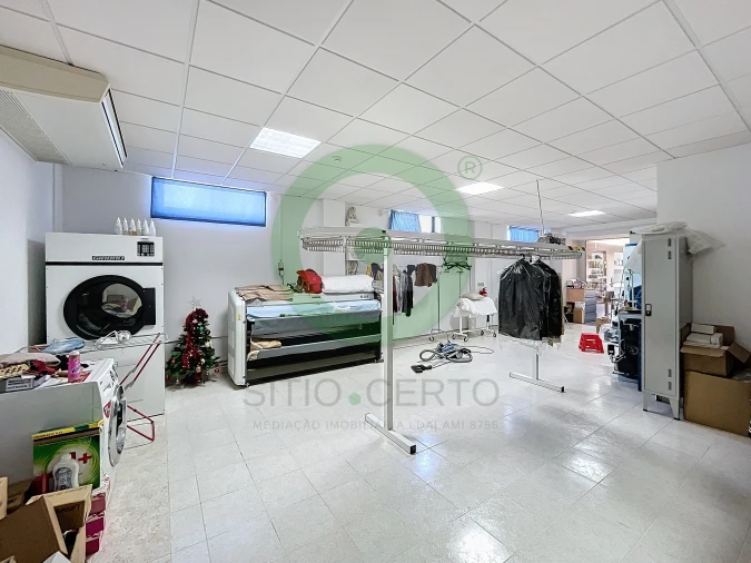 Loja para Venda em Valpaços e Sanfins Foto 7