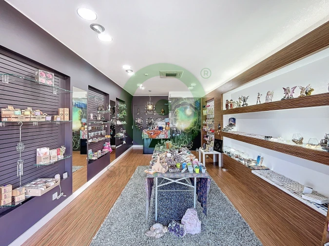 Loja para Venda em Valpaços e Sanfins Foto 2