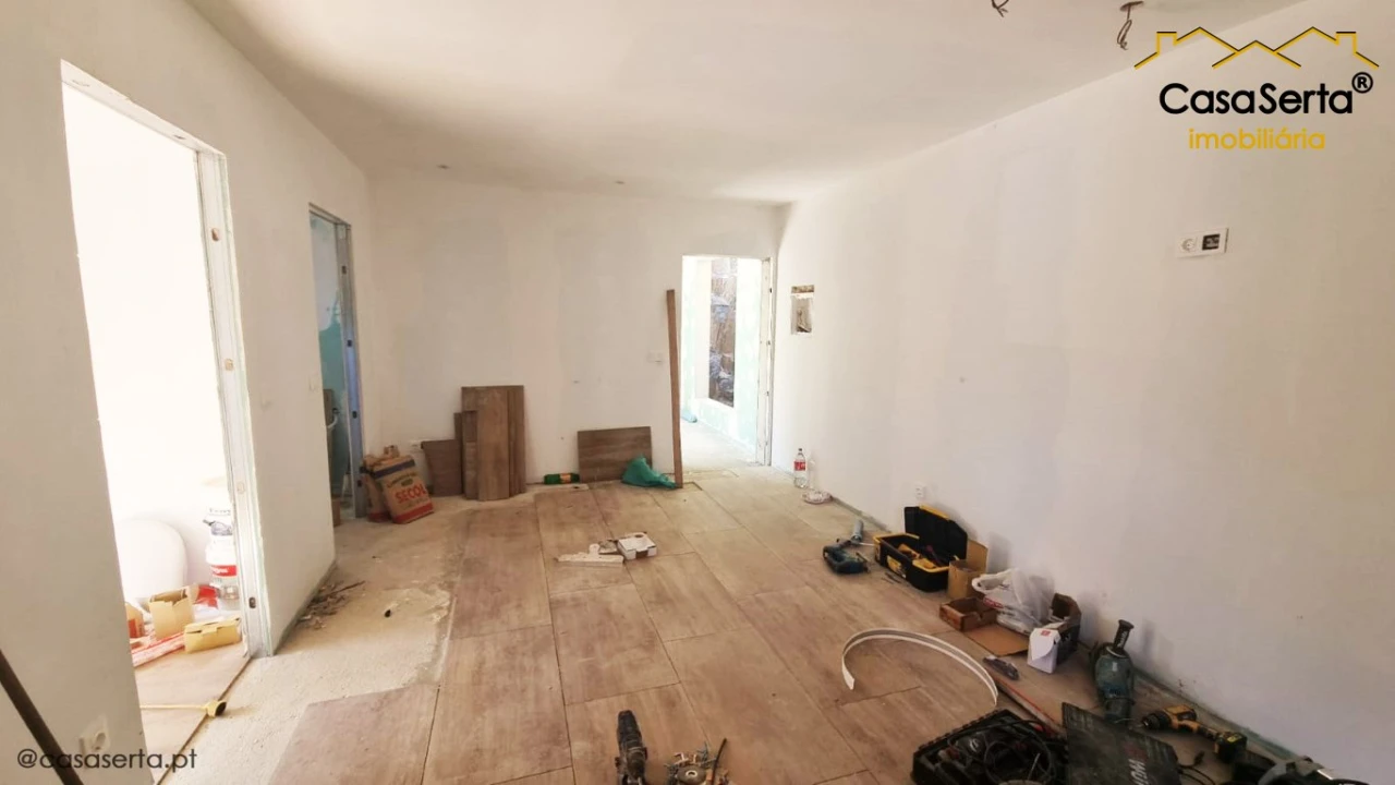 Moradia T2 para Venda em Sertã Foto 7