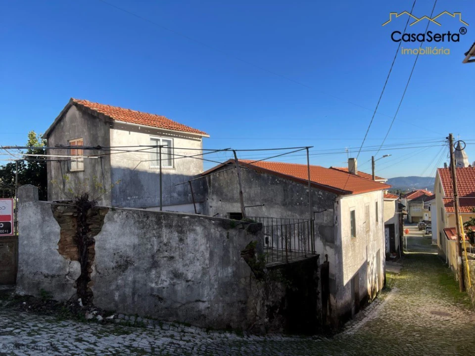 Moradia T3 para Venda em Ermida e Figueiredo Foto 1