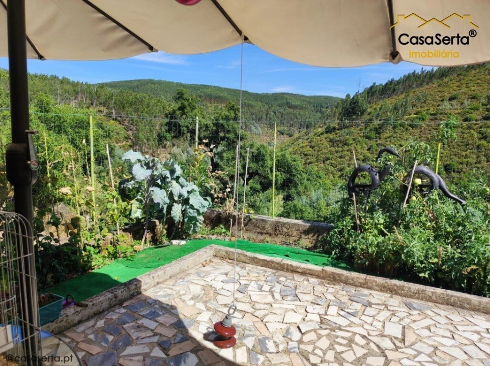 Moradia T2 para Venda em Alvares Foto 7