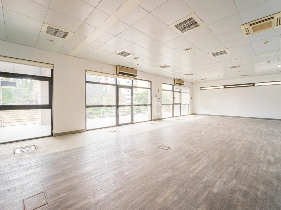 Escritório para Arrendamento em Algés, Linda-A-Velha e Cruz Quebrada-Dafundo Foto 5