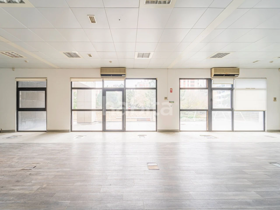 Escritório para Arrendamento em Algés, Linda-A-Velha e Cruz Quebrada-Dafundo Foto 6