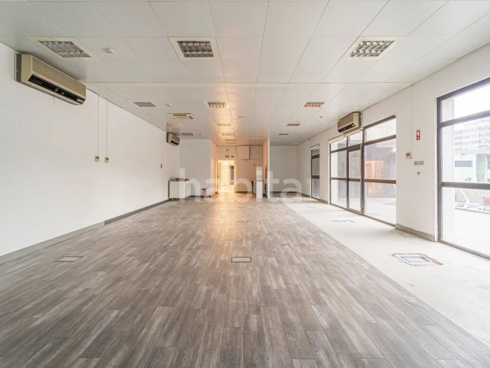 Escritório para Arrendamento em Algés, Linda-A-Velha e Cruz Quebrada-Dafundo Foto 12