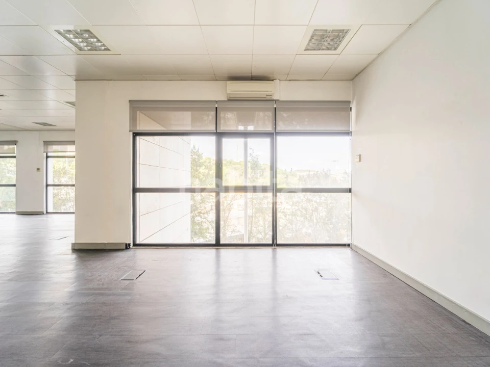 Escritório para Arrendamento em Algés, Linda-A-Velha e Cruz Quebrada-Dafundo Foto 31