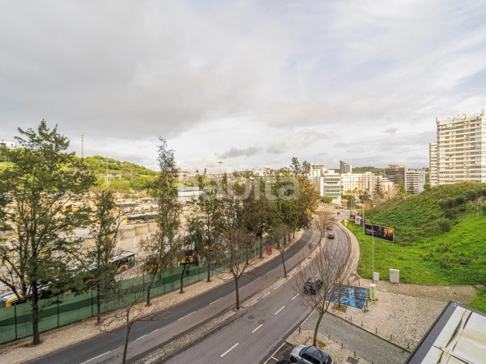 Escritório para Arrendamento em Algés, Linda-A-Velha e Cruz Quebrada-Dafundo Foto 35
