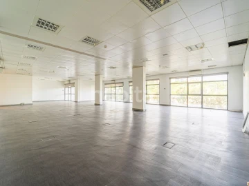 Escritório para Arrendamento em Algés, Linda-A-Velha e Cruz Quebrada-Dafundo