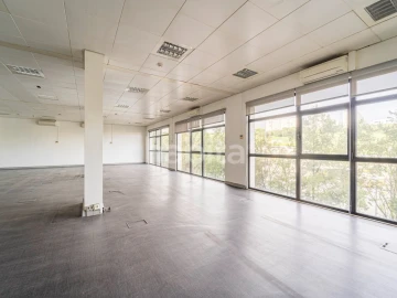 Escritório para Arrendamento em Algés, Linda-A-Velha e Cruz Quebrada-Dafundo