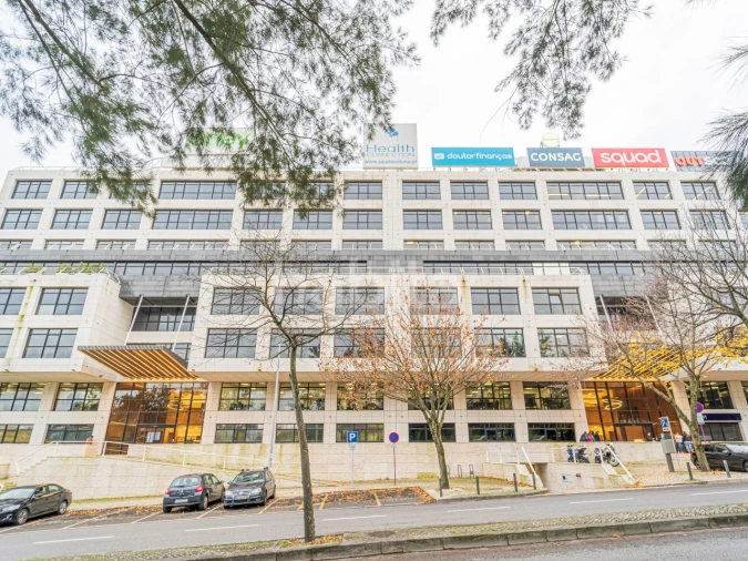 Escritório para Arrendamento em Algés, Linda-A-Velha e Cruz Quebrada-Dafundo Foto 43