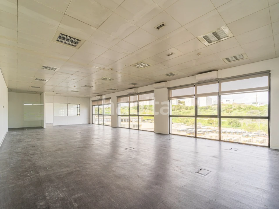 Escritório para Arrendamento em Algés, Linda-A-Velha e Cruz Quebrada-Dafundo Foto 5