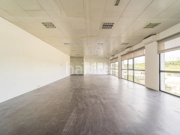 Escritório para Arrendamento em Algés, Linda-A-Velha e Cruz Quebrada-Dafundo