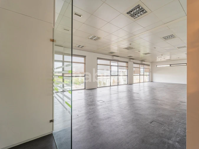 Escritório para Arrendamento em Algés, Linda-A-Velha e Cruz Quebrada-Dafundo Foto 8