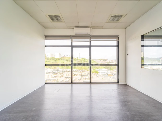 Escritório para Arrendamento em Algés, Linda-A-Velha e Cruz Quebrada-Dafundo Foto 17