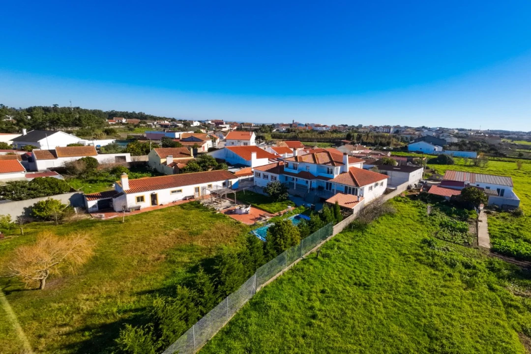 Moradia T7 para Venda em Lavos Foto 61