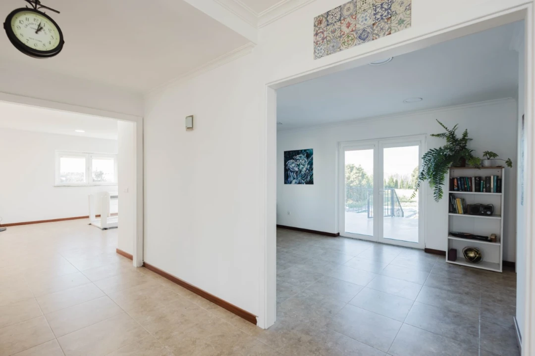 Moradia T7 para Venda em Lavos Foto 9