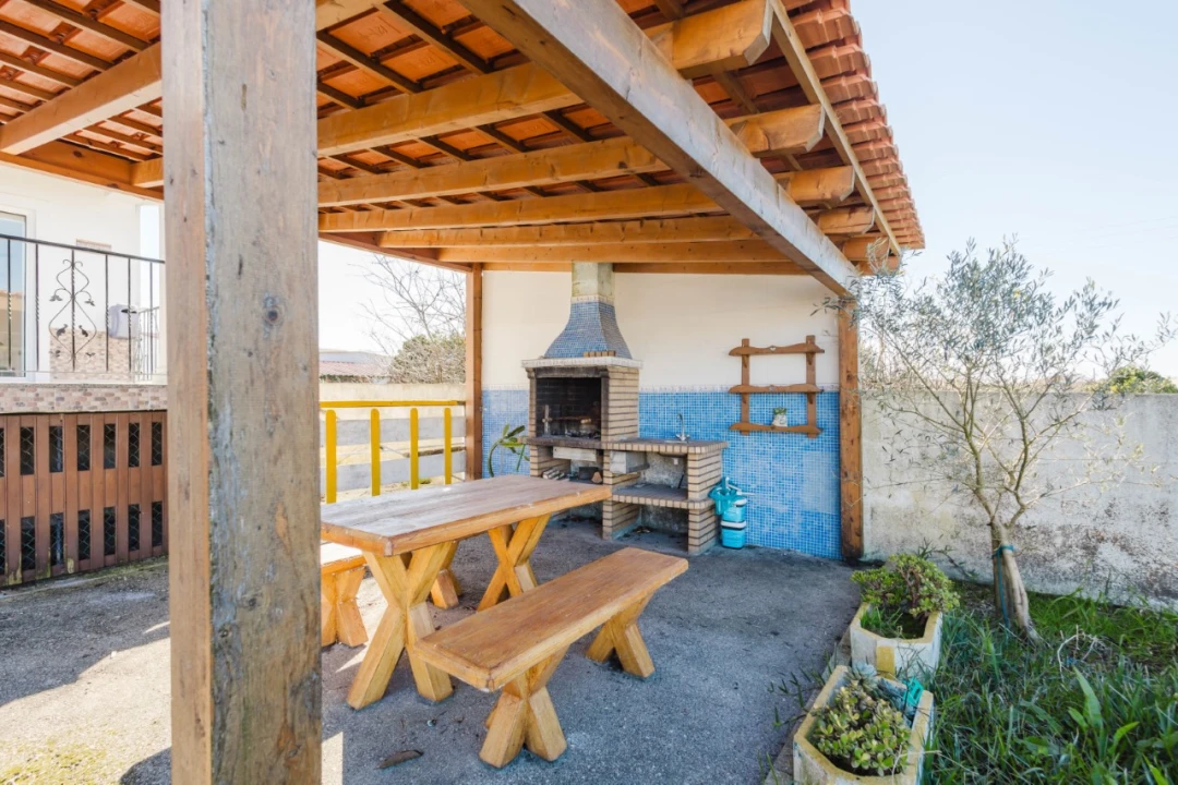 Moradia T7 para Venda em Lavos Foto 43