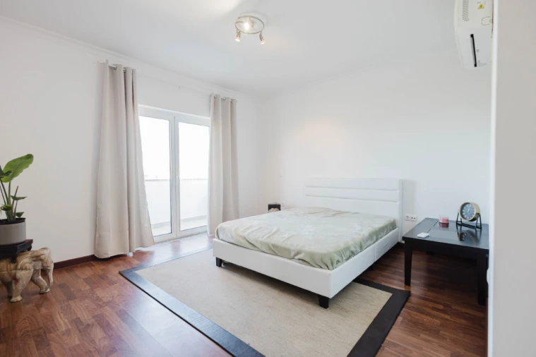 Moradia T7 para Venda em Lavos Foto 32