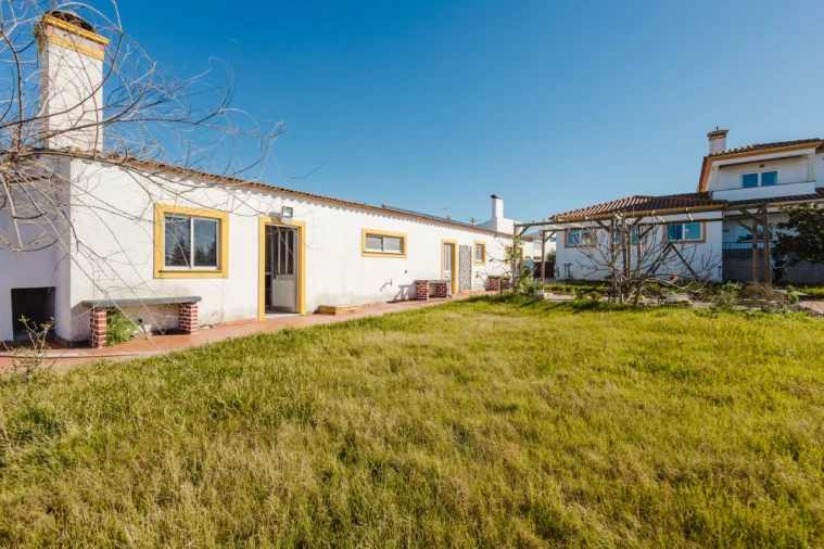 Moradia T7 para Venda em Lavos Foto 54