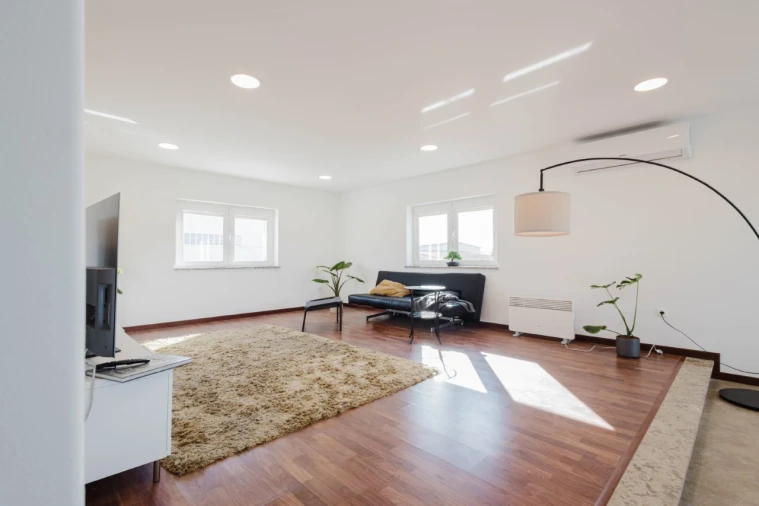 Moradia T7 para Venda em Lavos Foto 6