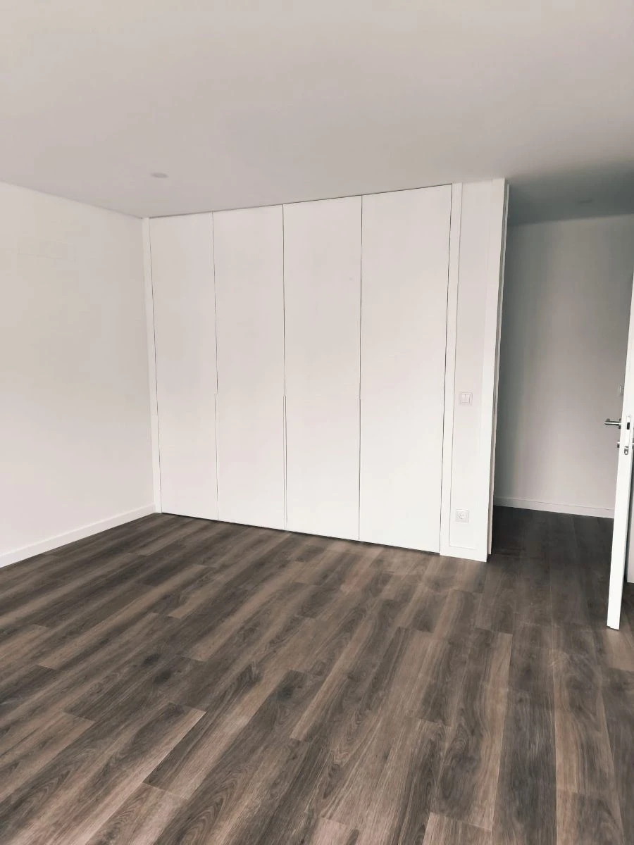 Apartamento T3 para Arrendamento em Silvares, Pias, Nogueira e Alvarenga Foto 8