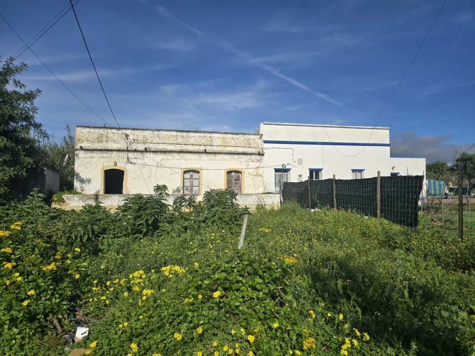 Moradia T5 para Venda em Luz de Tavira e Santo Estêvão Foto 1