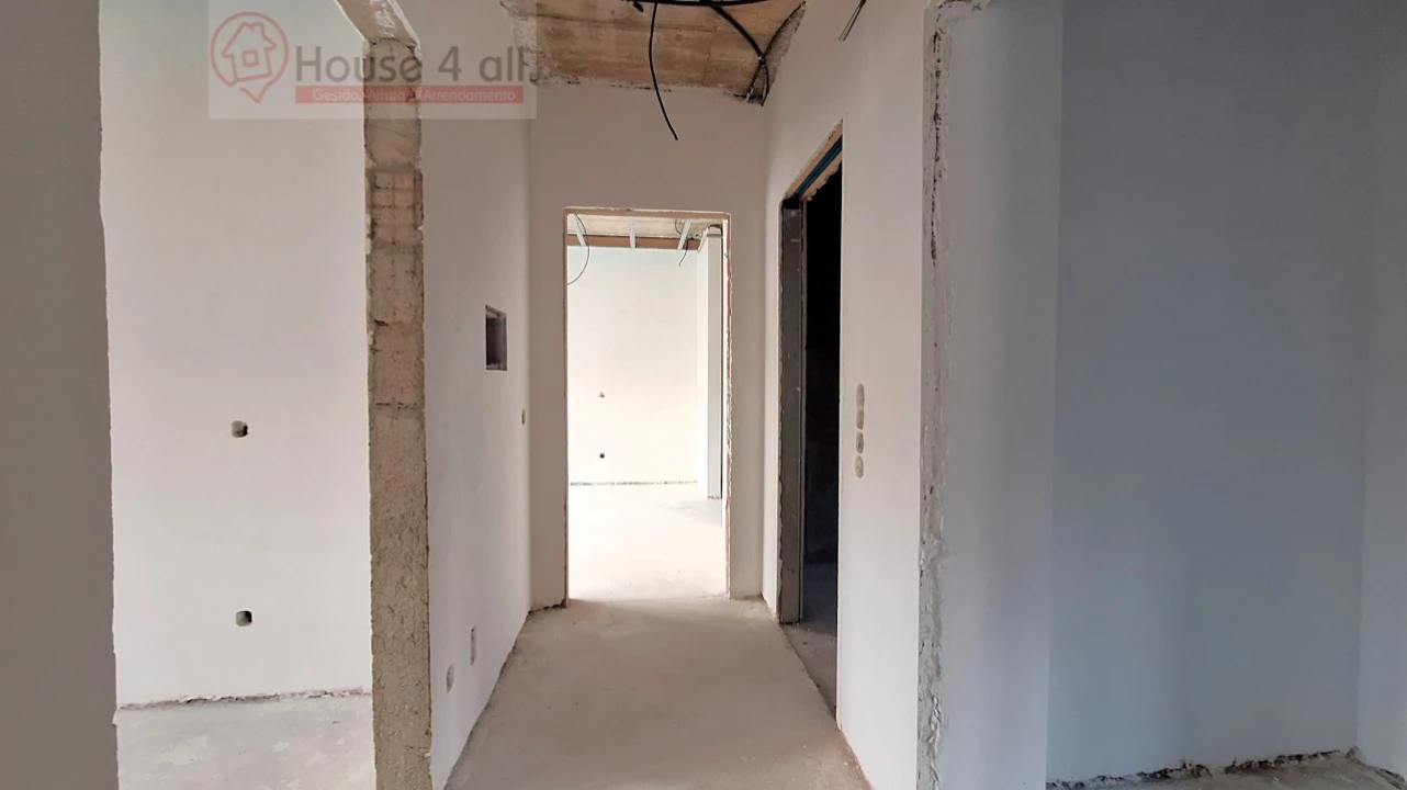 Moradia T4 para Venda em Nossa Senhora do Pópulo, Coto e São Gregório Foto 11