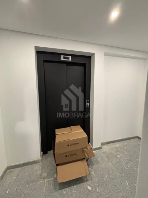 Apartamento T3 para Venda em São Vicente (Braga)