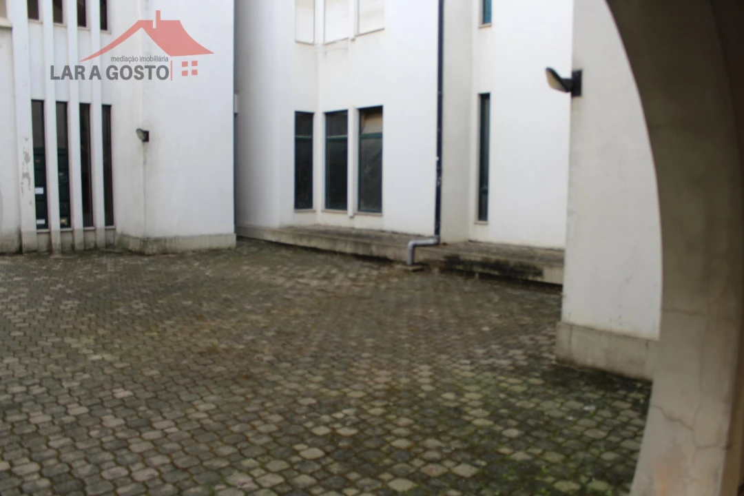 Loja para Venda em Macedo de Cavaleiros Foto 9