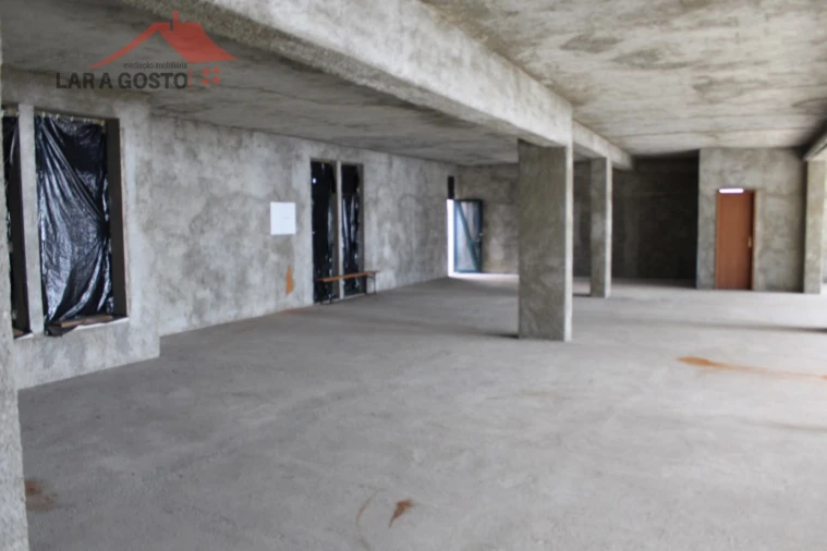 Loja para Venda em Macedo de Cavaleiros Foto 14