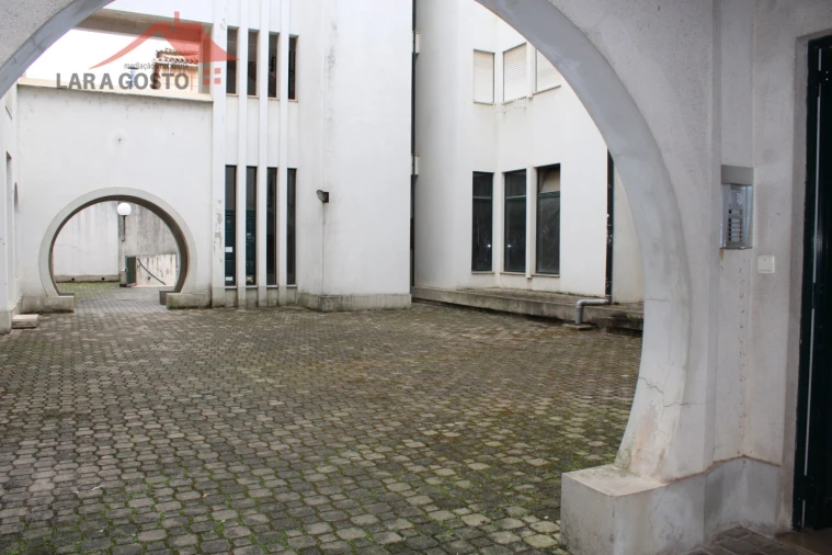 Loja para Venda em Macedo de Cavaleiros Foto 19