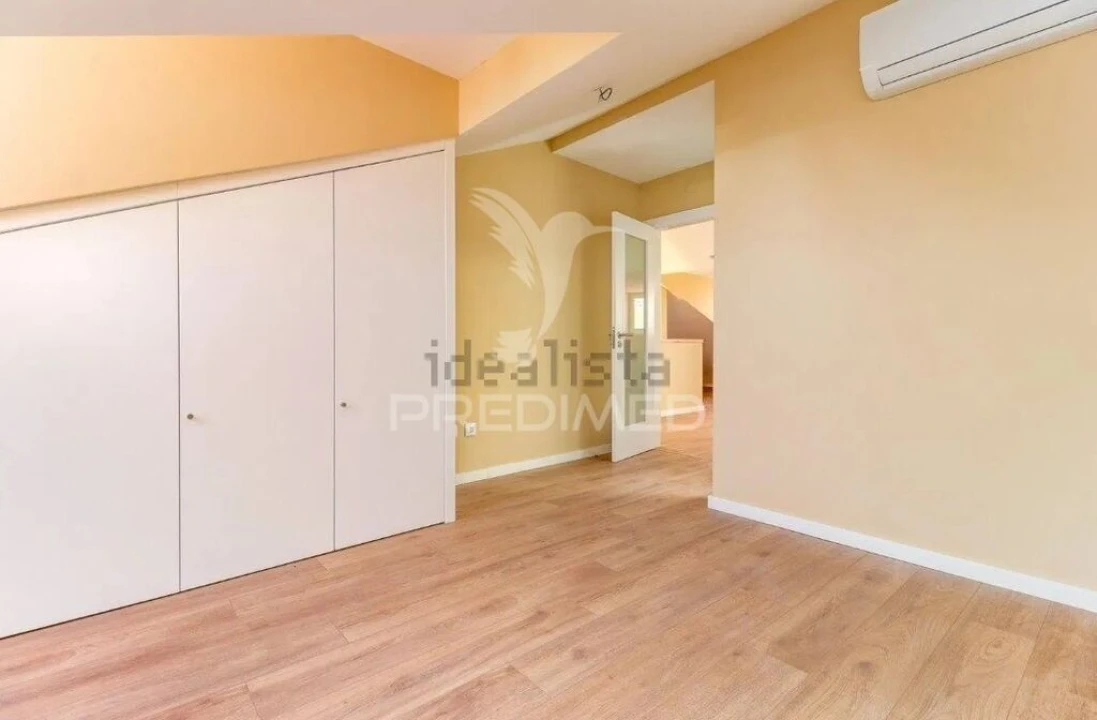 Apartamento T2 para Venda em Massamá e Monte Abraão Foto 17
