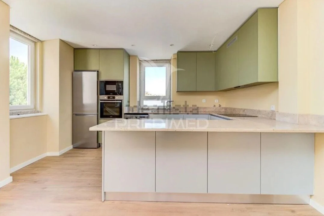 Apartamento T2 para Venda em Massamá e Monte Abraão Foto 6