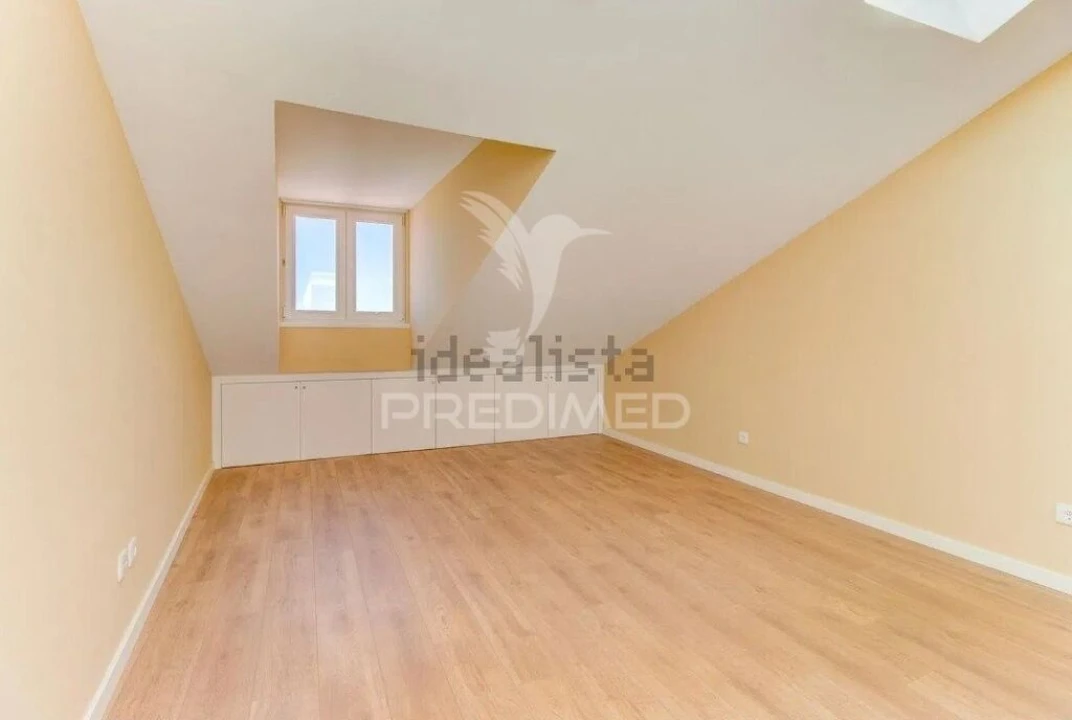 Apartamento T2 para Venda em Massamá e Monte Abraão Foto 16