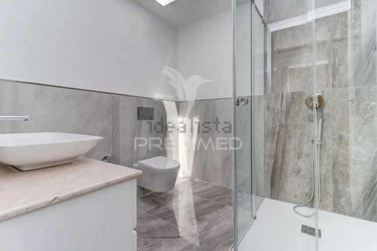 Apartamento T2 para Venda em Massamá e Monte Abraão Foto 20