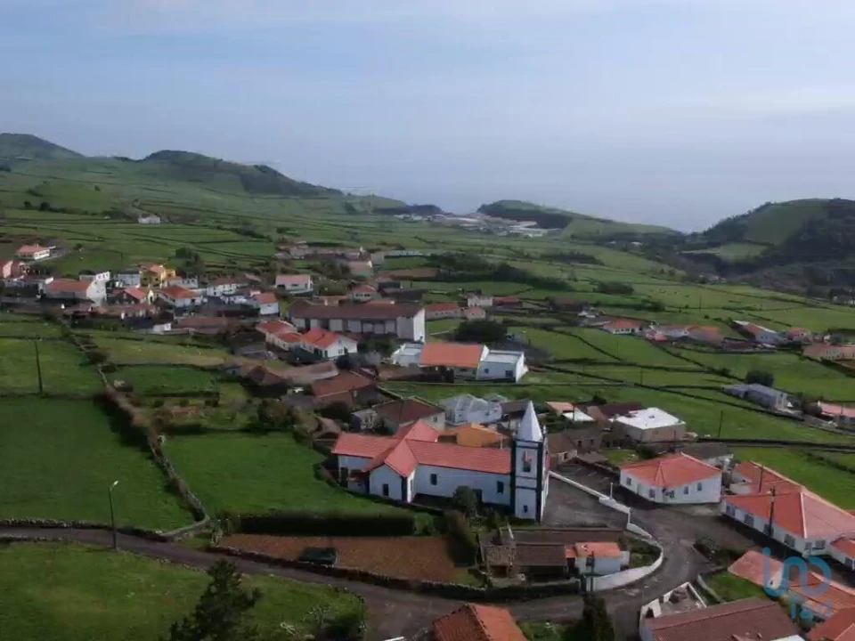 Moradia T2 para Venda em Velas (São Jorge) Foto 14