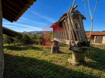 Moradia para Venda em Sande, Vilarinho, Barros e Gomide
