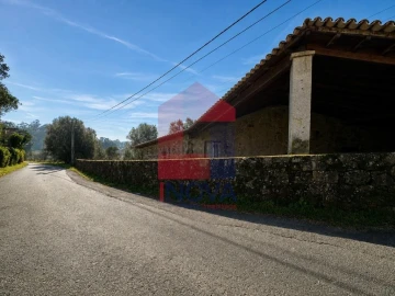 Moradia para Venda em Sande, Vilarinho, Barros e Gomide