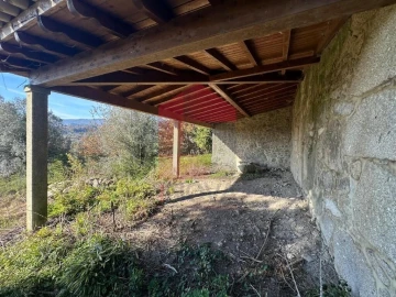 Moradia para Venda em Sande, Vilarinho, Barros e Gomide