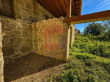 Moradia para Venda em Sande, Vilarinho, Barros e Gomide