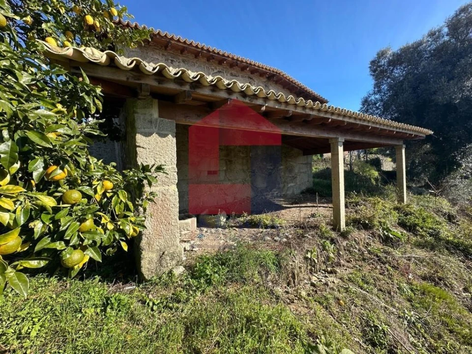 Moradia para Venda em Sande, Vilarinho, Barros e Gomide Foto 6