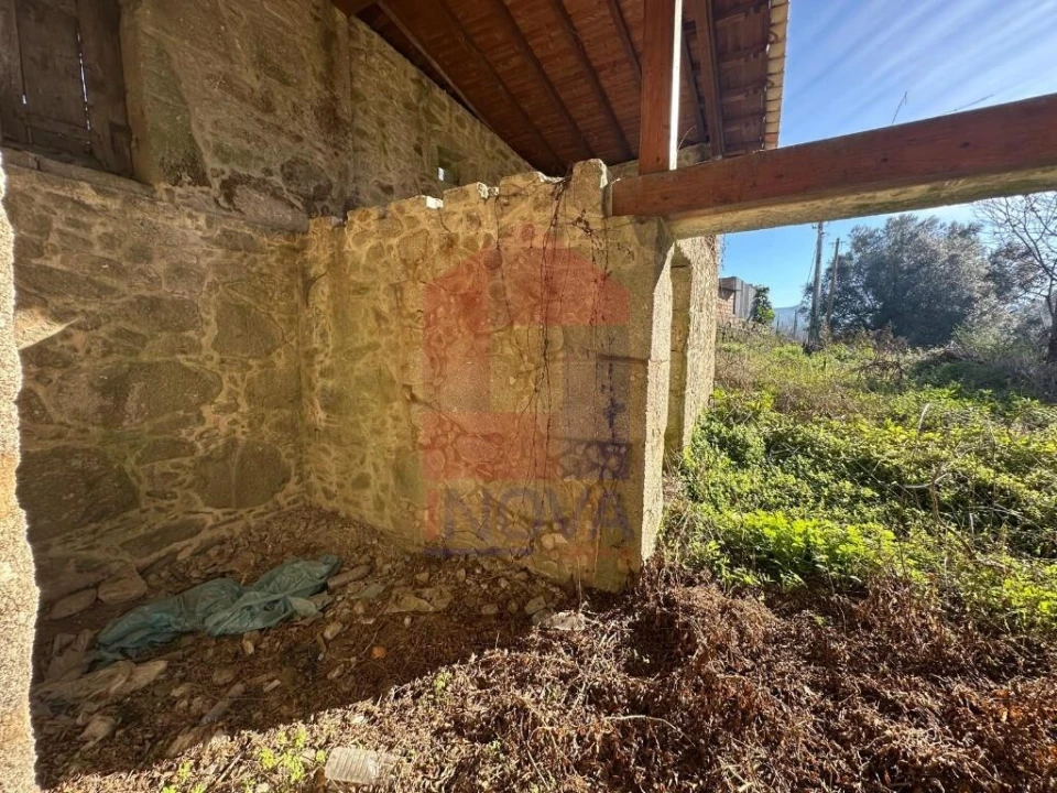 Moradia para Venda em Sande, Vilarinho, Barros e Gomide Foto 13