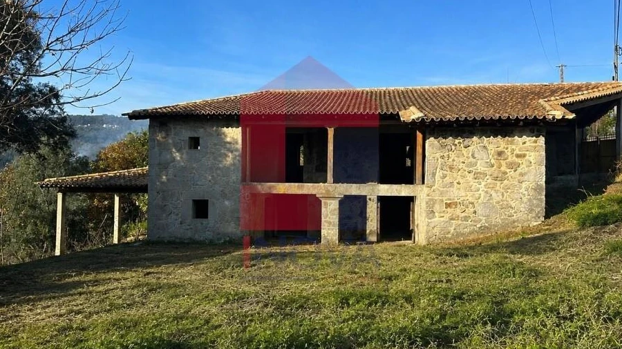Moradia para Venda em Sande, Vilarinho, Barros e Gomide