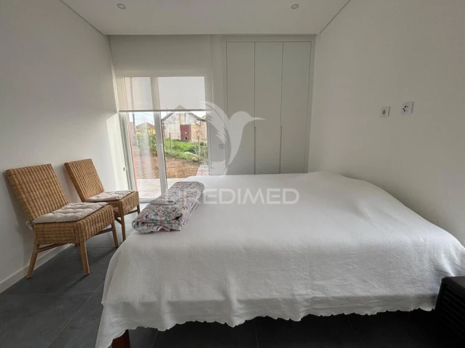 Moradia T4 para Venda em Alvorninha Foto 16