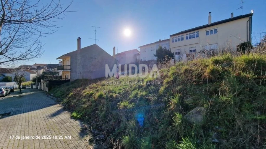 Terreno para Venda em Sé, Santa Maria e Meixedo Foto 3