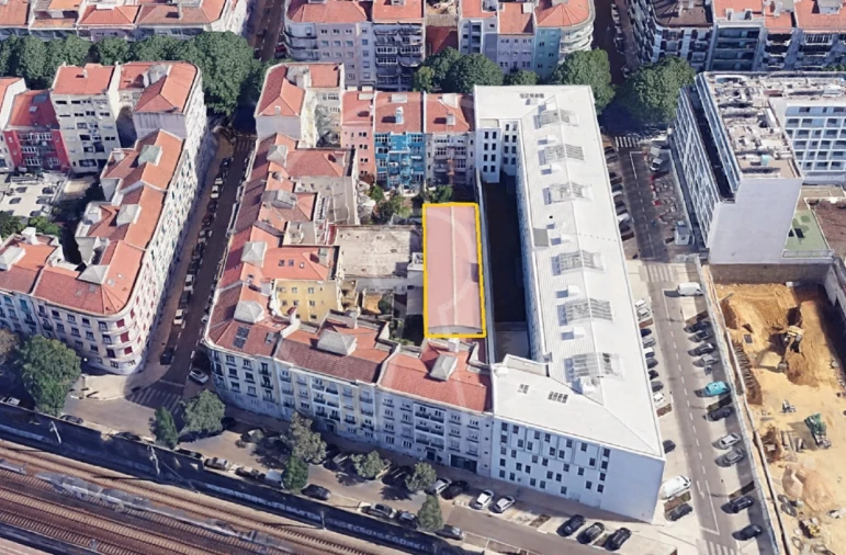 Terreno para Venda em Areeiro