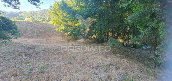 Terreno para Venda em Sandim, Olival, Lever e Crestuma