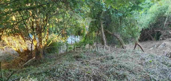 Terreno para Venda em Sandim, Olival, Lever e Crestuma